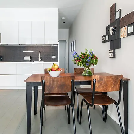 Leidse Square Marnix Apartment *